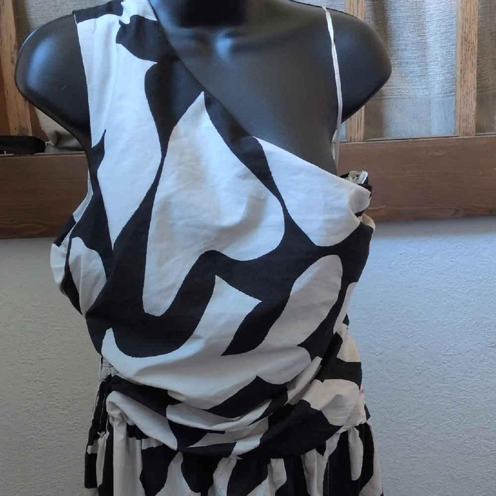 🍋✨ Nwt Abercrombie Fiore Floral One Shoulder Dress Size L